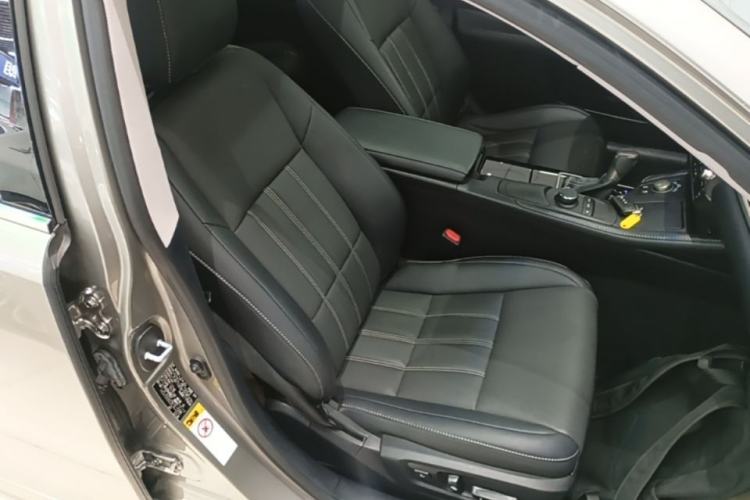 Used Lexus ES 2015 200 Elite Edition Right Front Seat