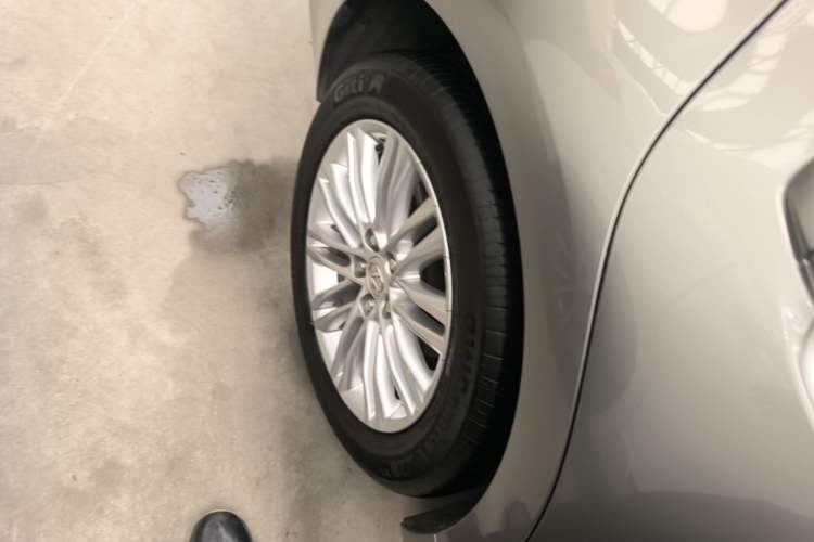 Used Lexus ES 2015 200 Elite Edition Right Rear Wheel Hub