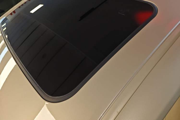 Used Lexus ES 2015 200 Elite Edition Roof
