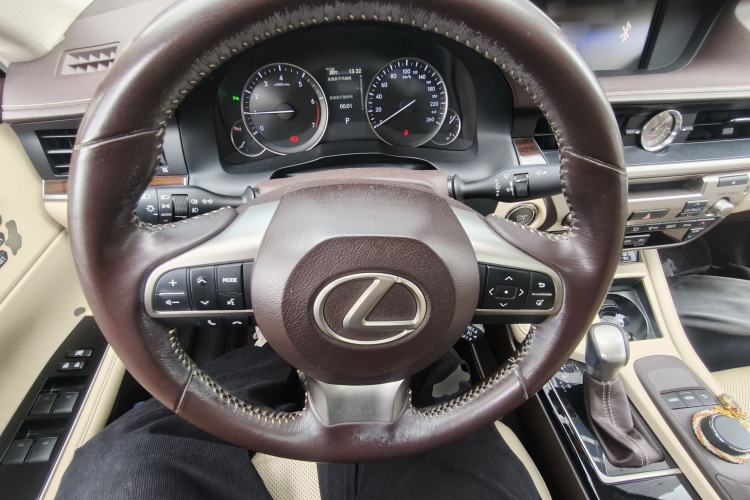 Used Lexus ES 2015 250 Elegant Edition