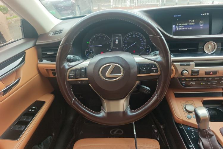 Used Lexus ES 2015 200 Elite Edition Steering Wheel