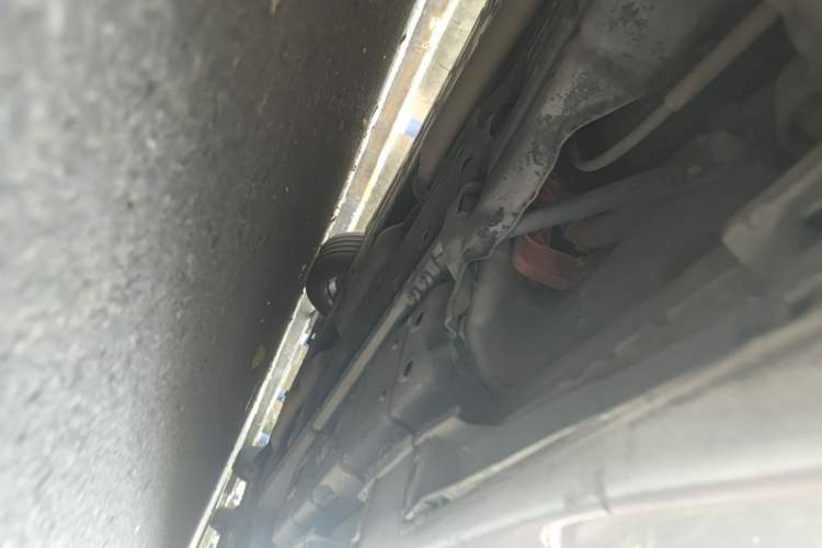 Used Lexus ES 2015 300h Comfort Edition Chassis Rear Right