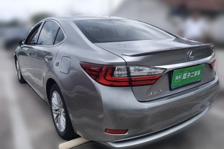 Used Lexus ES 2015 200 Elite Edition Rear Left 45 Deg