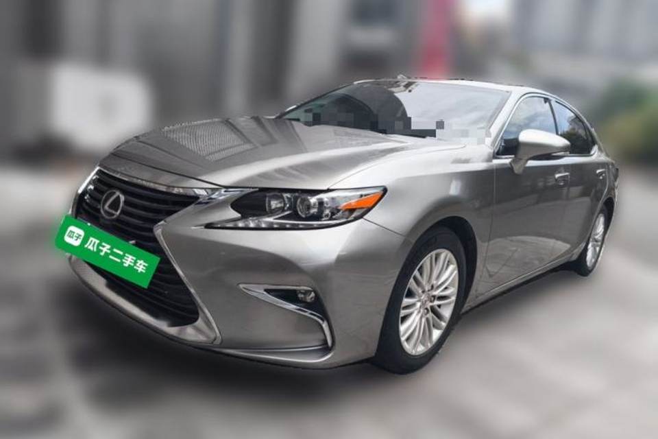 Lexus ES 2015