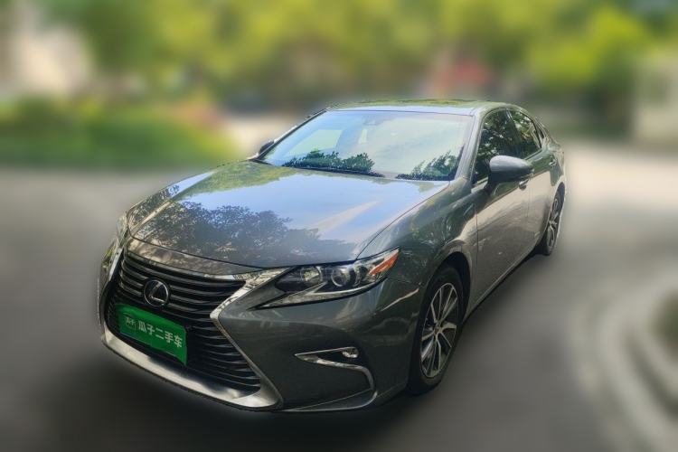 Used Lexus ES 2015 300h Comfort Edition Guazi used car, China used car export, Used car for sale, Used  cars, Cheapest cars for sale