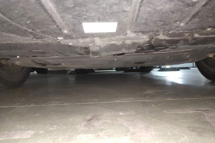 Used Lexus ES 2015 300h Comfort Edition Chassis Front