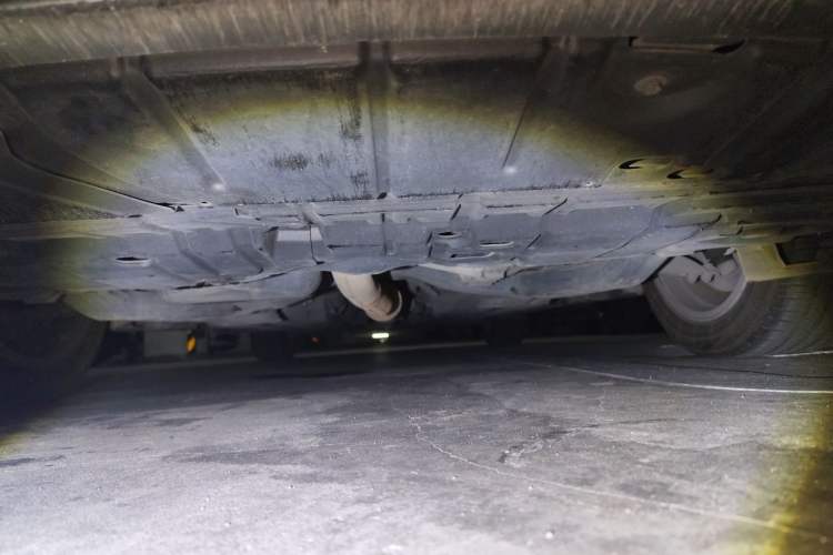 Used Lexus ES 2015 300h Comfort Edition Chassis Front