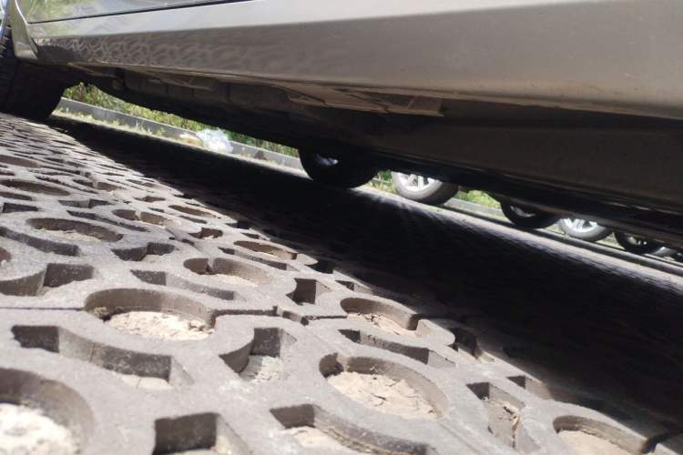 Used Lexus ES 2015 300h Comfort Edition Chassis Front Right