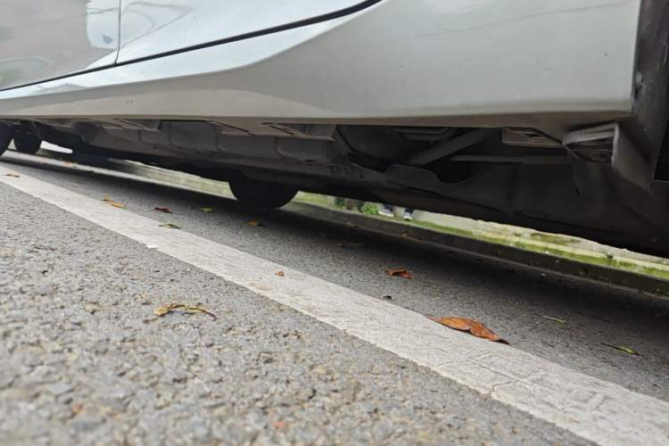 Used Lexus ES 2015 200 Comfort Edition Chassis Rear Left