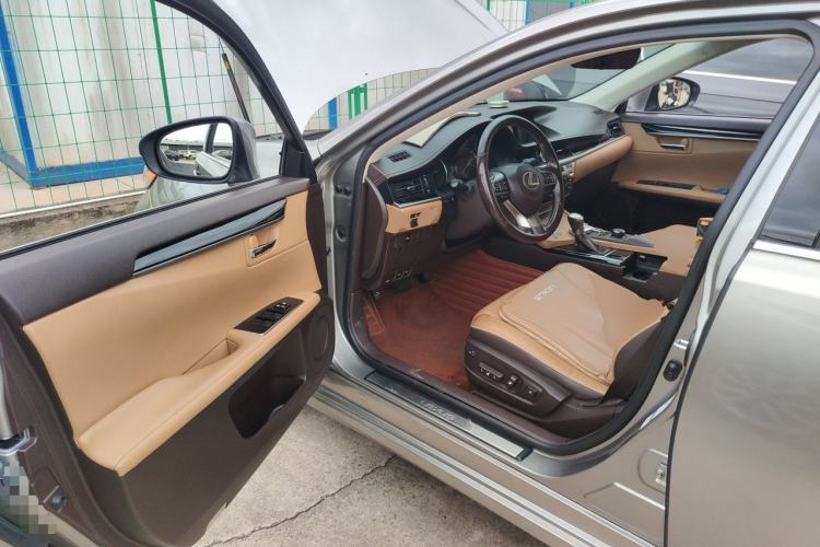 Used Lexus ES 2015 200 Elite Edition Driver Seat