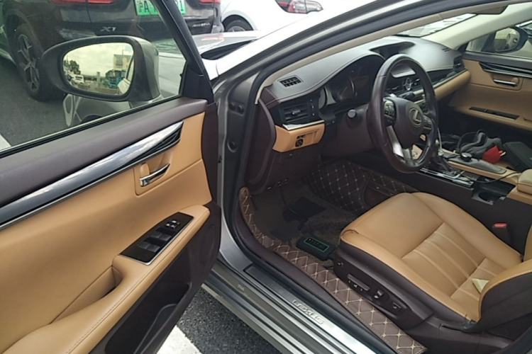 Used Lexus ES 2015 200 Elite Edition Driver Seat
