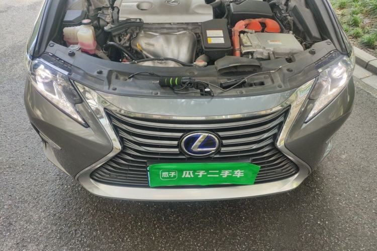 Used Lexus ES 2015 300h Comfort Edition Engine Bay