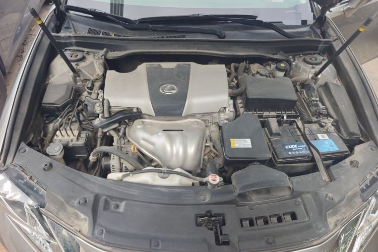 Used Lexus ES 2015 200 Comfort Edition Engine Bay