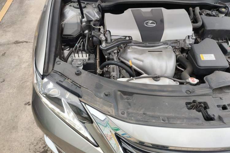 Used Lexus ES 2015 200 Elite Edition Engine Bay Right
