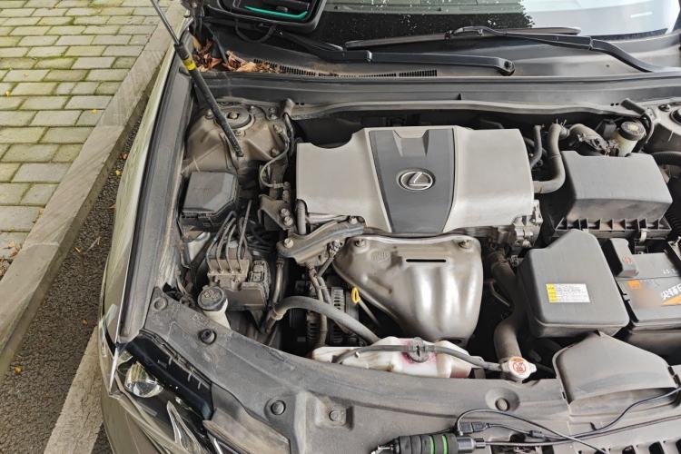 Used Lexus ES 2015 200 Comfort Edition Engine Bay Right
