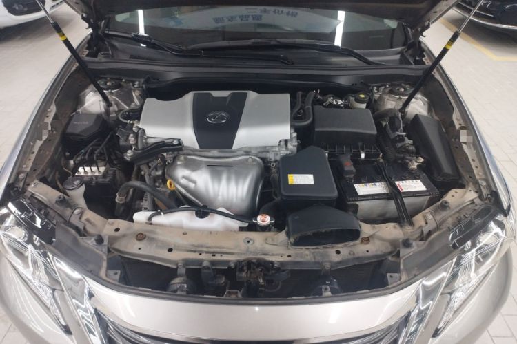 Used Lexus ES 2015 200 Elite Edition Engine Bay