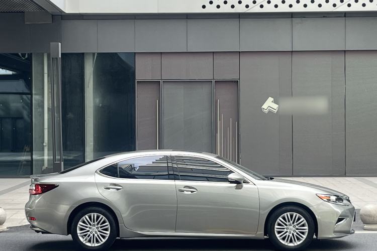 Used Lexus ES 2015 200 Elite Edition Exterior 10