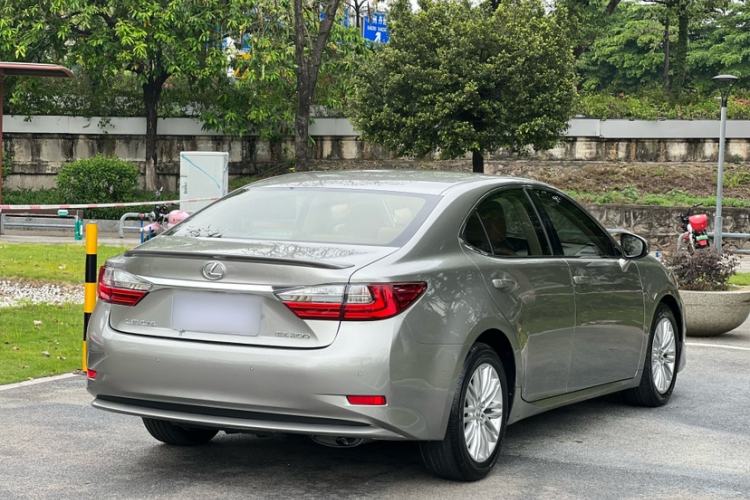 Used Lexus ES 2015 200 Elite Edition Exterior 2