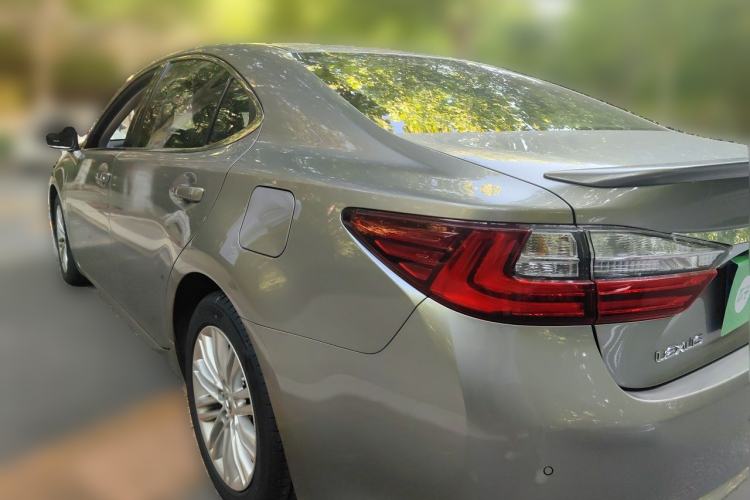 Used Lexus ES 2015 200 Elite Edition Exterior 2
