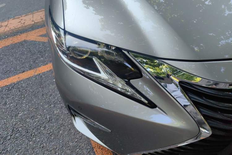Used Lexus ES 2015 200 Elite Edition Exterior 3