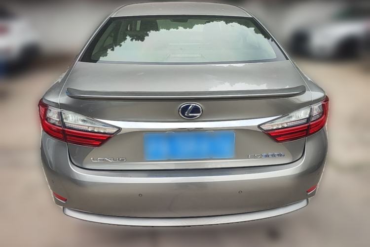 Used Lexus ES 2015 300h Luxury Edition Exterior 4
