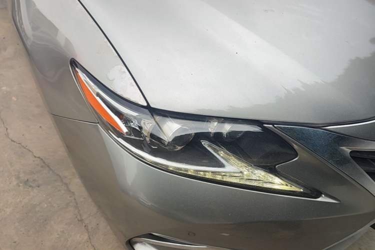 Used Lexus ES 2015 300h Luxury Edition Exterior 6