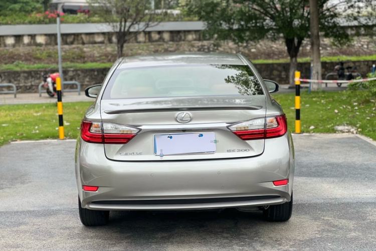 Used Lexus ES 2015 200 Elite Edition Exterior 8