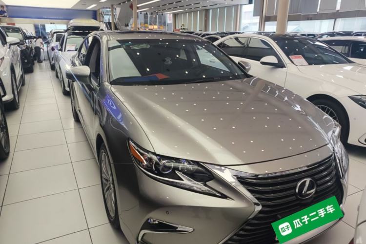 Used Lexus ES 2015 200 Elite Edition Front