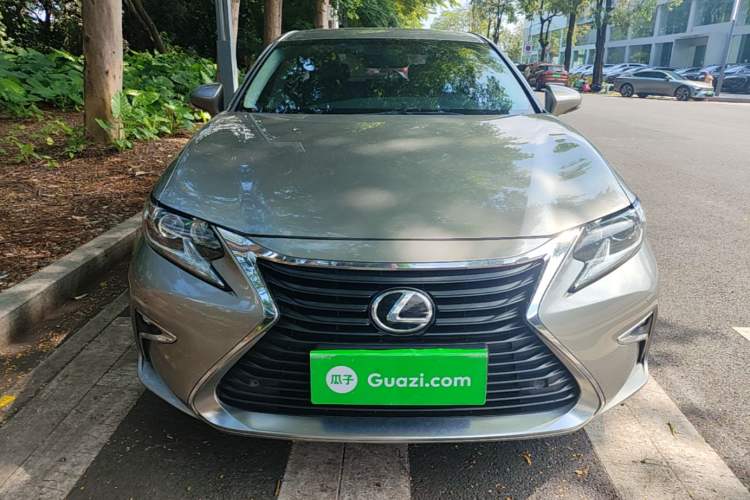 Used Lexus ES 2015 200 Elite Edition Front