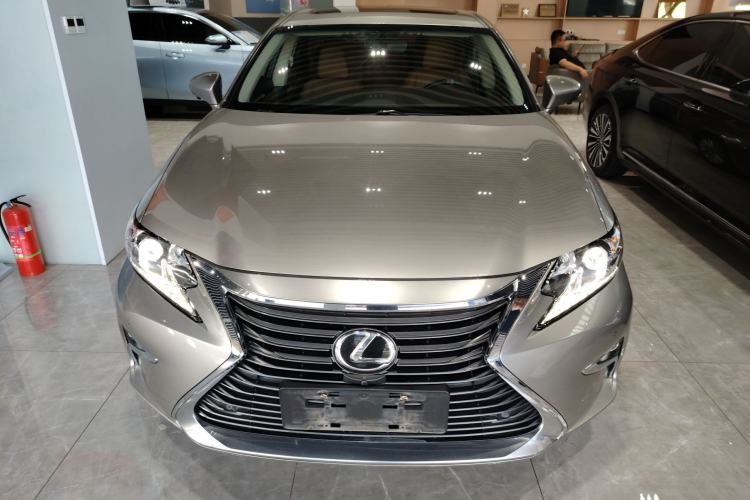 Used Lexus ES 2015 200 Elite Edition Front