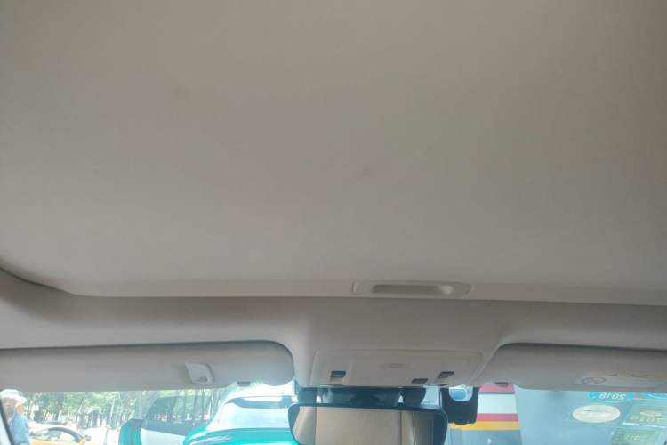 Used Lexus ES 2015 300h Luxury Edition Headliner