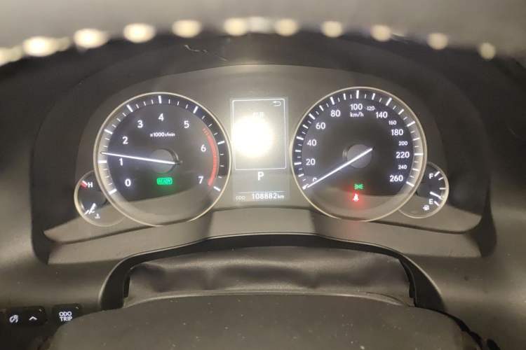 Used Lexus ES 2015 300h Comfort Edition Instrument Cluster