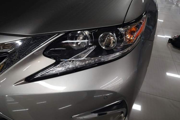 Used Lexus ES 2015 200 Elite Edition Left Front Headlight