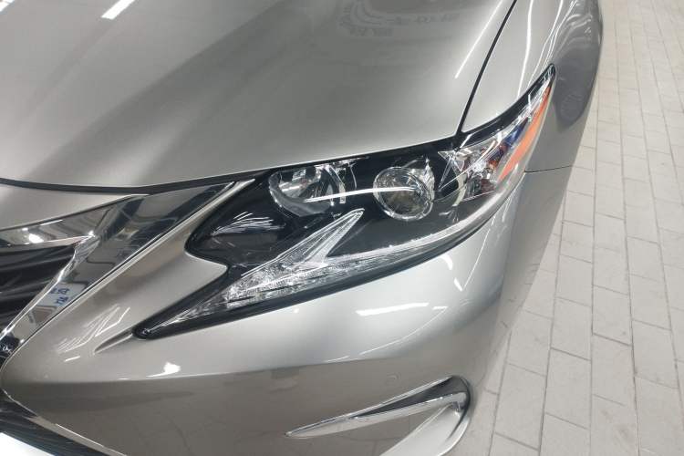 Used Lexus ES 2015 200 Elite Edition Left Front Headlight