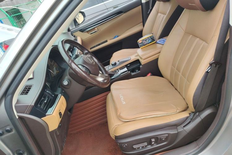 Used Lexus ES 2015 200 Elite Edition Left Front Seat