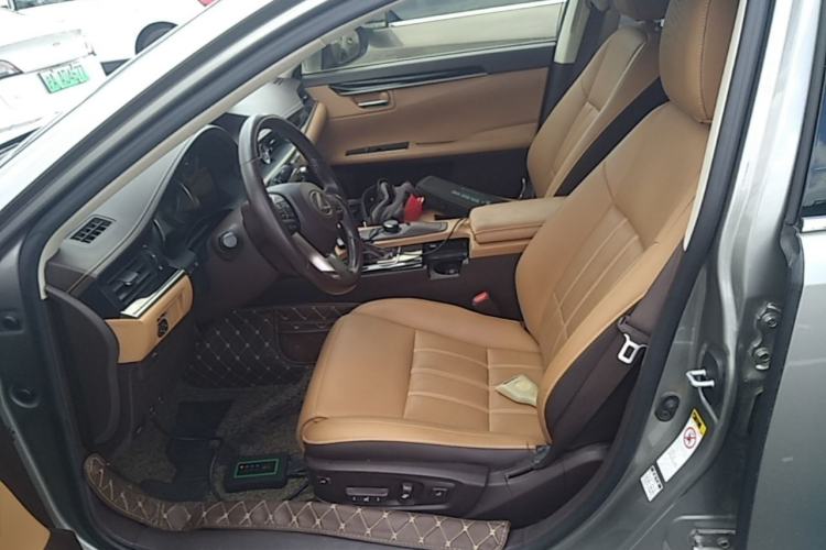 Used Lexus ES 2015 200 Elite Edition Left Front Seat