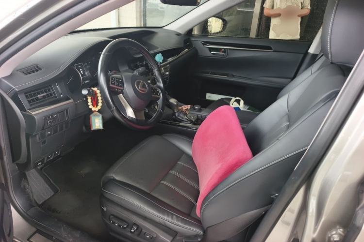 Used Lexus ES 2015 200 Elite Edition Left Front Seat