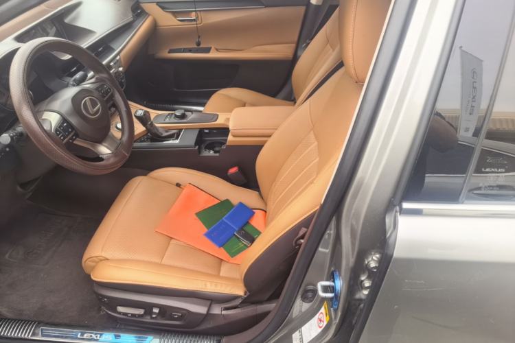 Used Lexus ES 2015 200 Elite Edition Left Front Seat