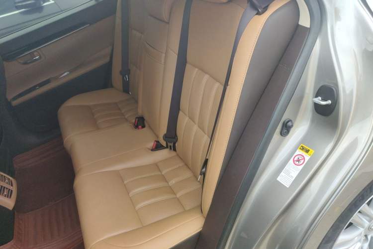 Used Lexus ES 2015 200 Elite Edition Left Rear Seat