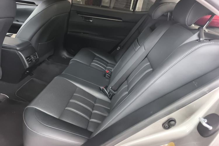 Used Lexus ES 2015 200 Elite Edition Left Rear Seat