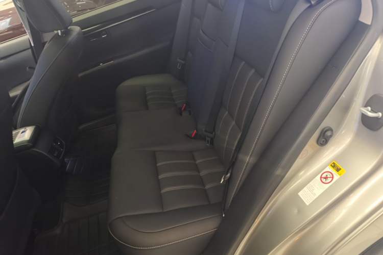 Used Lexus ES 2015 200 Elite Edition Left Rear Seat