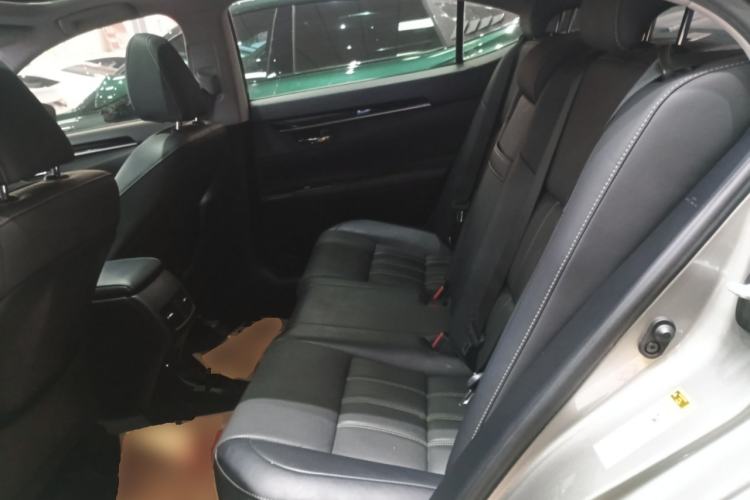 Used Lexus ES 2015 200 Elite Edition Left Rear Seat