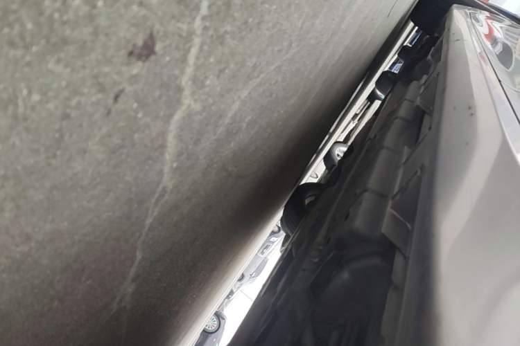 Used Lexus ES 2015 200 Elite Edition Left Side Sill