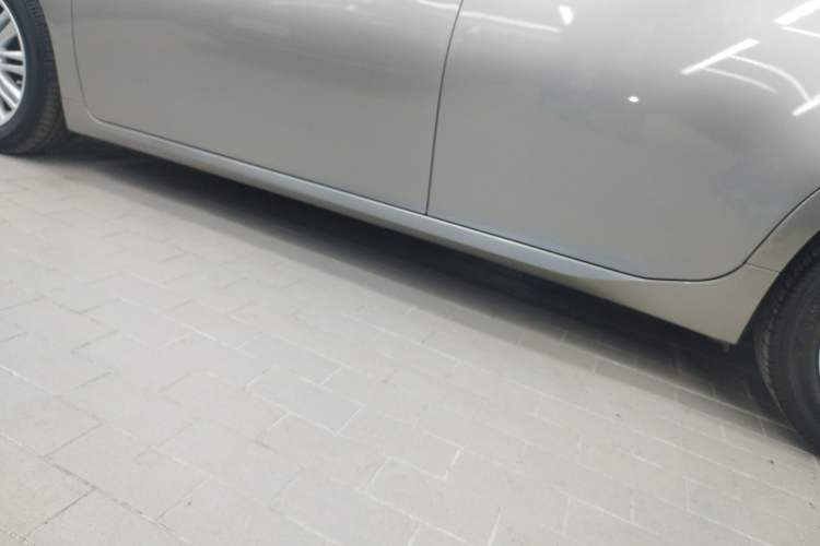 Used Lexus ES 2015 200 Elite Edition Left Side Sill