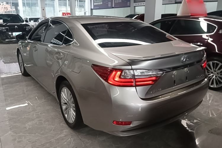 Used Lexus ES 2015 200 Elite Edition Rear Left 45 Deg