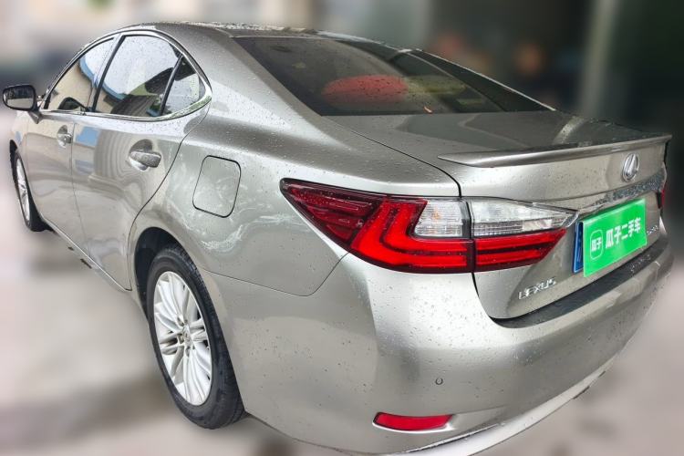 Used Lexus ES 2015 200 Elite Edition Rear Left 45 Deg