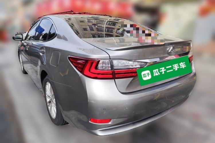 Used Lexus ES 2015 200 Elite Edition Rear Left 45 Deg