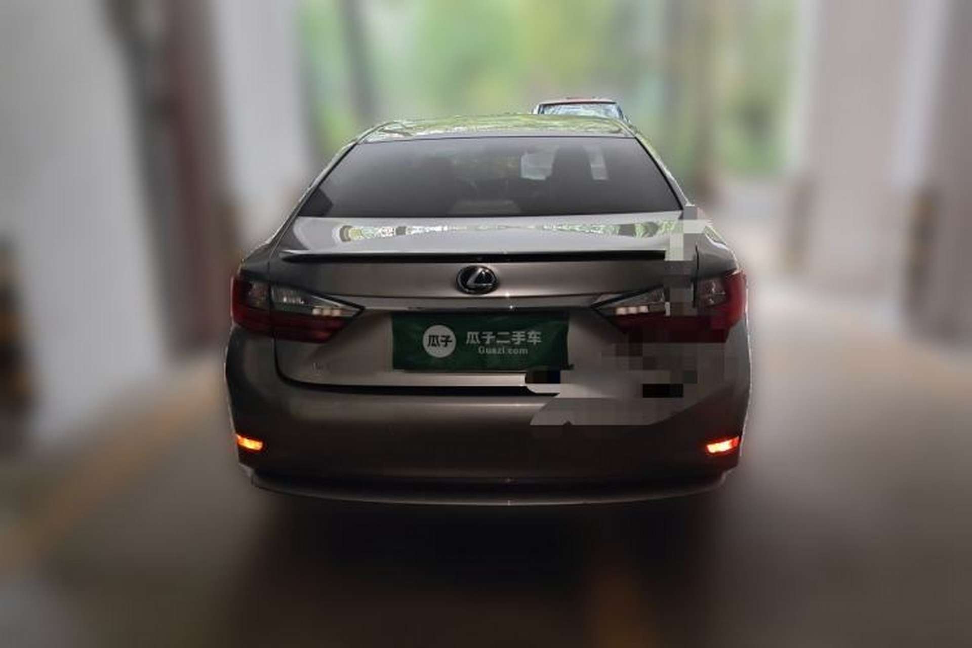 Used Lexus ES 2015 300h Comfort Edition Rear