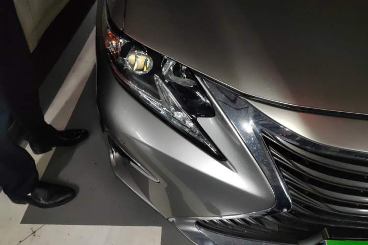 Used Lexus ES 2015 200 Elite Edition Right Front Headlight