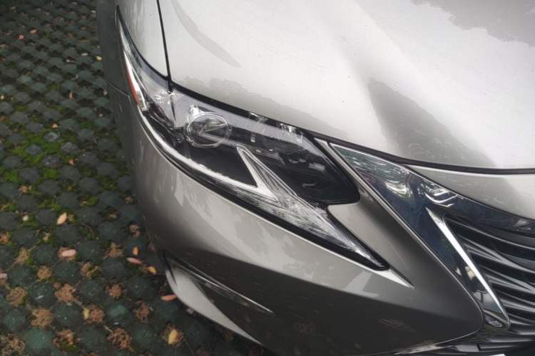 Used Lexus ES 2015 200 Elite Edition Right Front Headlight